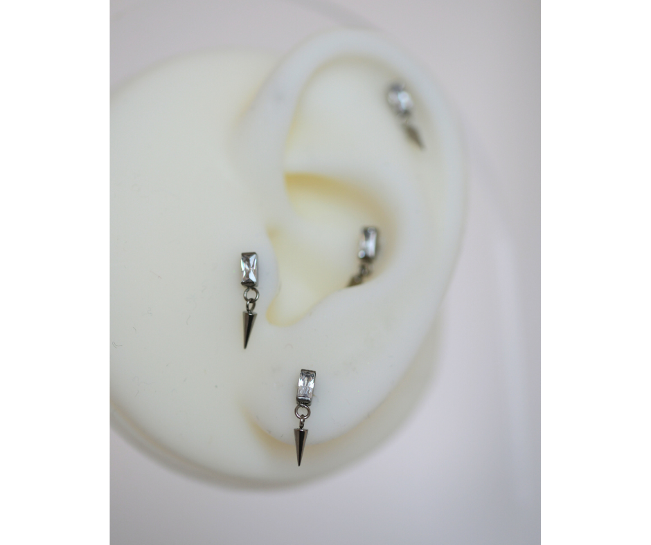 Labret Dangle (golden)