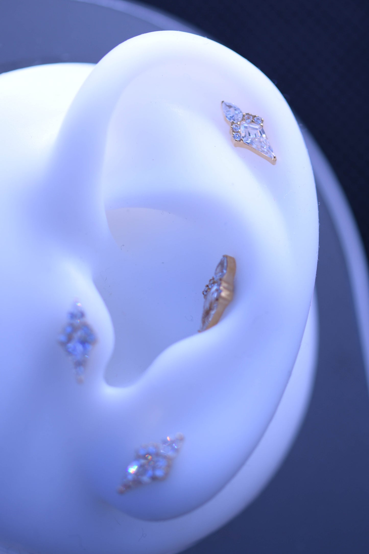 Labret Kite Alb auriu