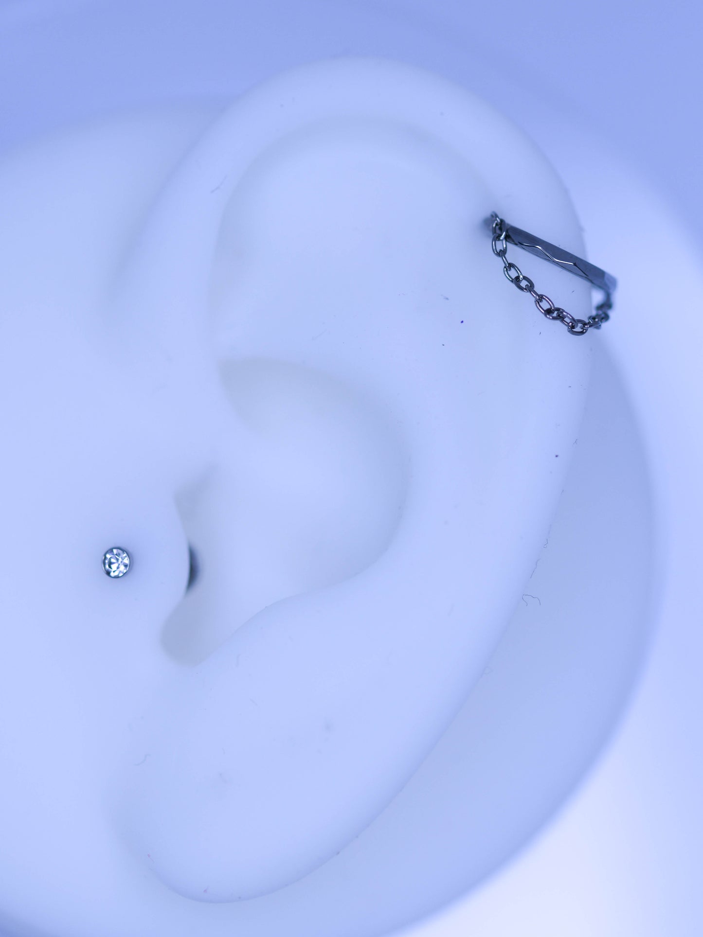 Clicker cu lănțișor